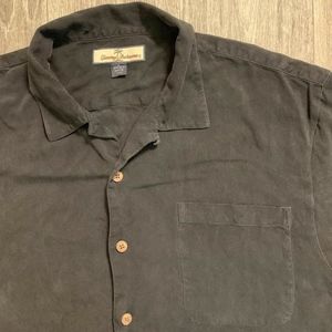 Tommy Bahama Black Solid 100% Silk button up shirt